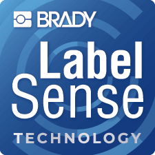 Een Brady LabelSense-label dat het gebruik van slimme LabelSense-technologie aangeeft.